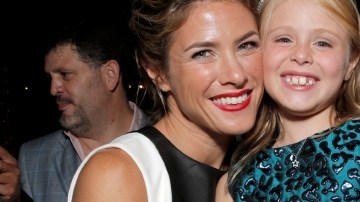 Las actrices Jessica Lindsey y Loreto Peralta junto a Eugenio Derbez, todos ellos estrellas de 'Instructions Not Included'.