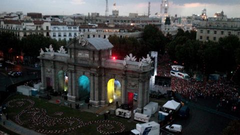 La Puerta de Alcalá se quedó esperando.