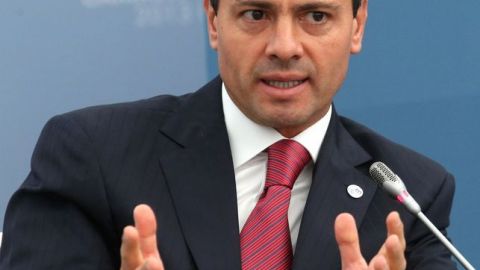 Peña Nieto dice que las propuestas buscan impulsar la economía y el desarrollo social.