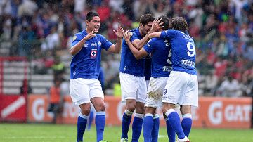 Cruz Azul logró remontar a los 'Diablos Rojos' del Toluca.