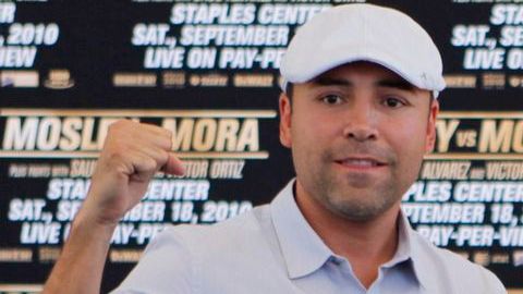 De la Hoya con 'su muchacho', el 'Canelo'.