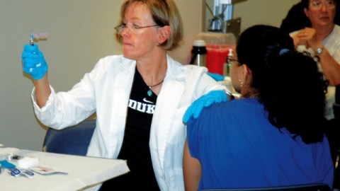 Los centros de salud ahorran al gobierno federal casi $25 mil millones anuales en costos para los afiliados de Medicare y Medicaid.