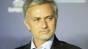 José Mourinho asegura estar feliz dirigiendo al Chelsea