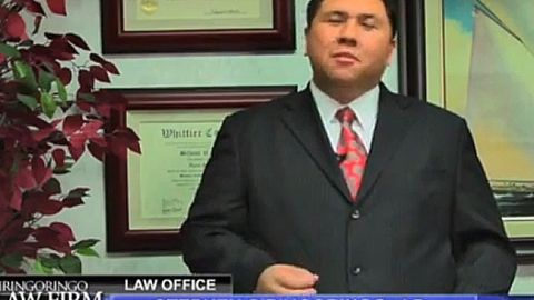 La Firma Legal Siringoringo enganchaba a sus vícitmas con un comercial en el cual prometían no cobrar por adelantado.