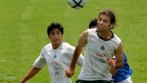 El defensa mexicano Rafael Márquez está de regreso en la selección mexicana