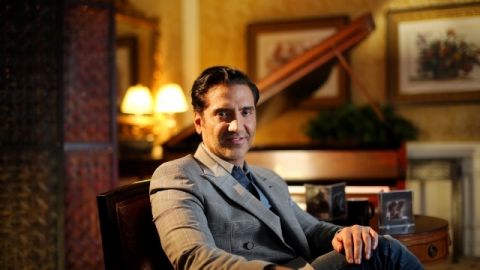 Alejandro Fernández y otros artistas se han unido para apoyar de diversas formas.