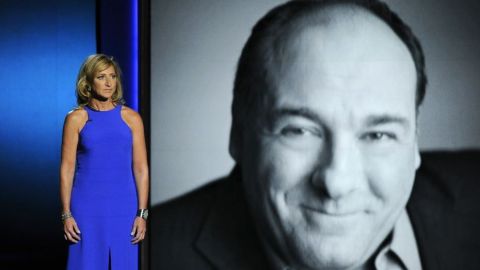 El homenaje de Edie Falco a James Gandolfini fue el momento más emotivo de la noche.