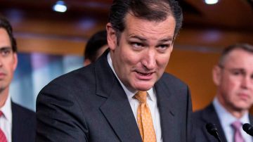 El senador hispano por Texas, Ted Cruz, es uno de los principales opositores republicanos a la reforma de salud del presidente Obama.