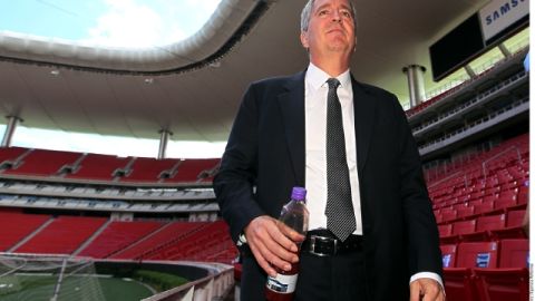 Jorge Vergara quiere que su equipo empiece a funcionar como tal.