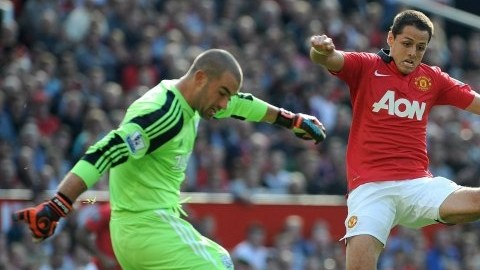 El delantero mexicano Javier "Chicharito" Hernández fue titular y jugó 58 minutos