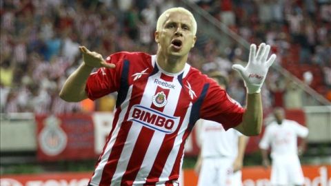 El delantero Adolfo "El Bofo" Bautista de Chivas de Guadalajara. EFE/archivo