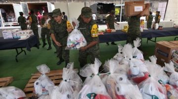 Al menos 4 mil personas permanecen en albergues temporales en Guerrero, México.
