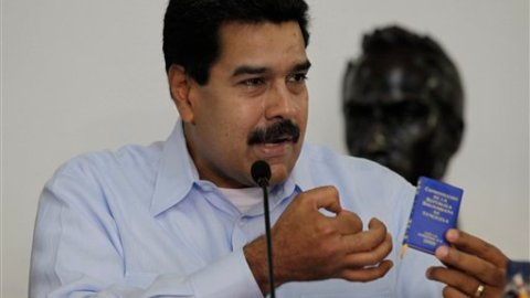 Maduro dijo que tiene pruebas en donde los estadounidenses se reúnen con 'la extrema derecha venezolana'.