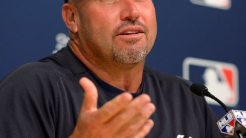 Fredi González enfrenta serias criticas a su trabajo.