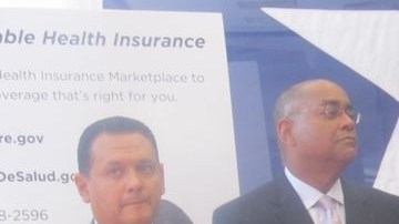 Para ayudar con el sistema de Mercado de Seguros, se creó la alianza Gulf Coast Health Insurance Marketplace Collaborative y se abrió un sitio web especial: enrollgulfcoast.com. Trece organizaciones locales se unieron en este esfuerzo.