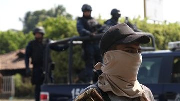 Muchas comunidades rurales han optado por crear 'policias' alternativos al sistema de seguridad nacional.