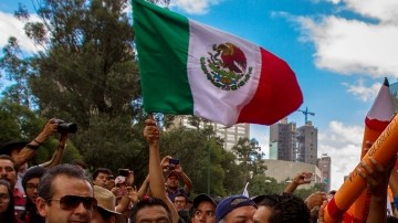 Maestros de la Coordinadora Nacional de Trabajadores de la Educación (CNTE) protestan en la Ciudad de México, el pasado 12 de septiembre.