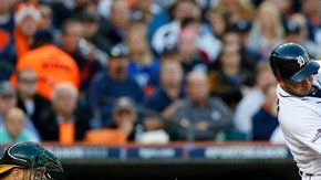 El cuadrangular de Peralta dió tres carreras y encaminó la victoria de Tigres.