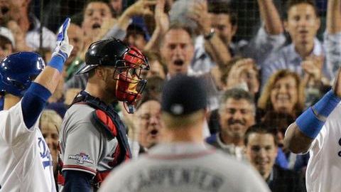 Carpenter vio cómo el partido, la serie y la temporada se derrumbaban para los Bravos.