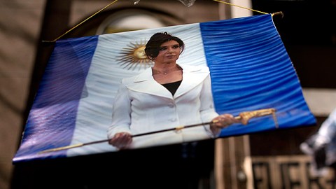 La mandataria sólo podrá recibir visitas de sus familiares directos.