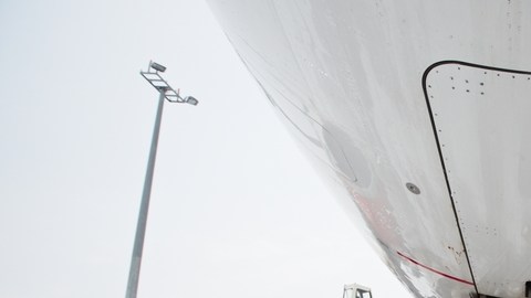 Tras la reparación de la avería, la aeronave continuó su vuelo hacia Venezuela.