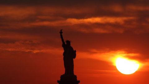 La Estatua de la Libertad reabrira nuevamente por un acuerdo entre el estado de Nueva York y el Servicio de Parques Nacionales.