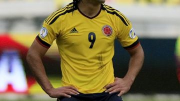 Falcao García acumuló dos amarillas y queda fuera ante Paraguay.