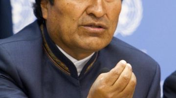 El presidente de Bolivia, Evo Morales, dice que va a ganar los comicios del 2014 con un 74% de aprobación.