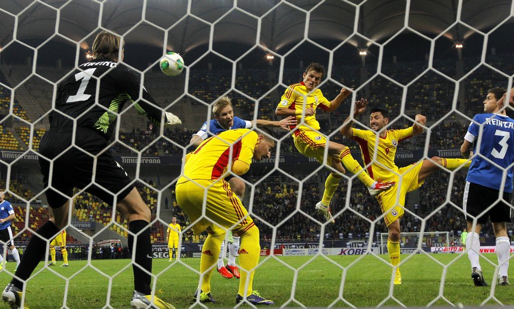 Rumania hizo vibrar a la Arena Nationala de Bucarest.