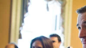 El senador Ted Cruz (R-Texas), representante del 'Tea Party',  quien lideró la campaña en contra de  Obamacare, finalmente optó por no obstaculizar el voto sobre un acuerdo logrado en el Senado.