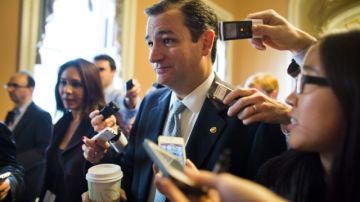 El senador Ted Cruz (R-Texas), representante del 'Tea Party',  quien lideró la campaña en contra de  Obamacare, finalmente optó por no obstaculizar el voto sobre un acuerdo logrado en el Senado.