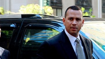 Alex Rodríguez cumple una suspensión de 211 partidos tras una investigación en la clínica Biogenesis of America.