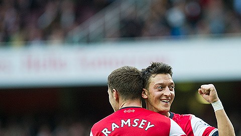 Özil es uno de los jugadores que destaca en esta fecha 3 de la Champions League.