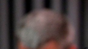 John Deasy (d), superintendente de LAUSD,
puede estar planeando su renuncia.