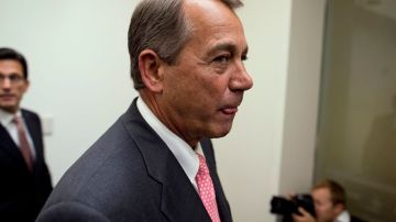 El presidente de la Cámara de Representantes, John Boehner, insiste que los congresistas no aprobarán el mismo proyecto de ley que se presentó en el Senado.
