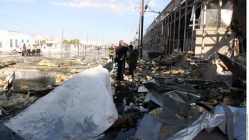 La explosión se originó en una de las calderas de la fábrica Dulces Blueberry, en Ciudad Juárez, cuando unos 300 empleados se hallaban en el lugar.