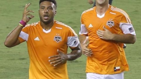 El Houston Dynamo calificó a Playoffs tras vencer 2-1 al DC United.