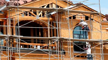 Un estudio asegura que de ser aprobada por el Congreso, la reforma migratoria aumentaría los gastos en la construcción de viviendas residenciales en $68,000 millones anuales.