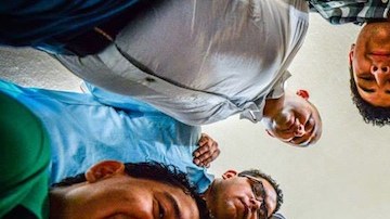 De los 34 miembros del grupo que cruzaron la frontera el 30 de septiembre del 2013, aún quedan 13 detenidos en El Paso.