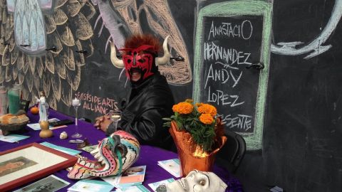 Altar dedicado a Andy López en el Museo de Oakland.