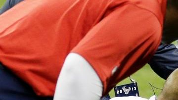 Gary Kubiak se repone en el hospital.