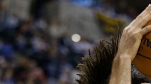 Scola el único latinoamericano cuyo equipo permanece invicto en la NBA.