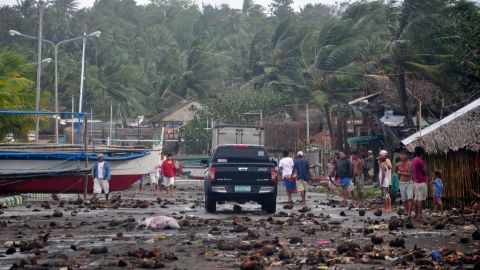 En Legazpi, Filipinas, todo luce devastado.