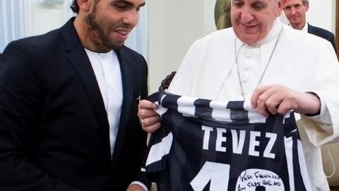El jugador argentino dio las gracias al máximo jerarca católico por haberlo recibido.