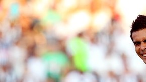 Oswaldo Sánchez va paso a paso.