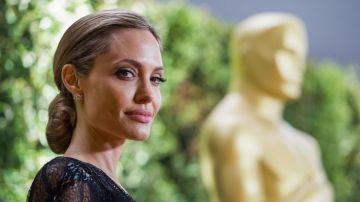 Angelina Jolie en la alfombra roja de los Governors Awards, el sábado por la noche.