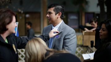 El demócrata podría convertirse en el primer alcalde latino de San Diego.