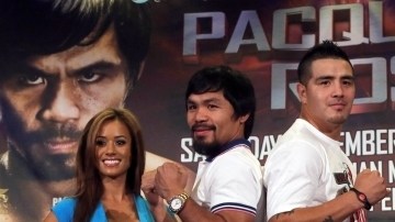 Manny Pacquiao (i) y Brandon Ríos, dos excampeones mundiales que se miden mañana en China.