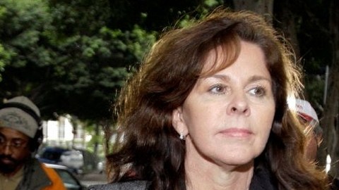 Angela Spaccia está acusada de varios cargos criminales.