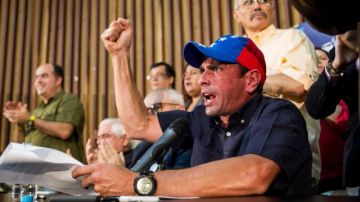 Capriles convocó a una marcha el sábado en Venezuela para protestar contra el gobierno.